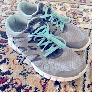 Aqua blue & grey combo Nike Free Run 2